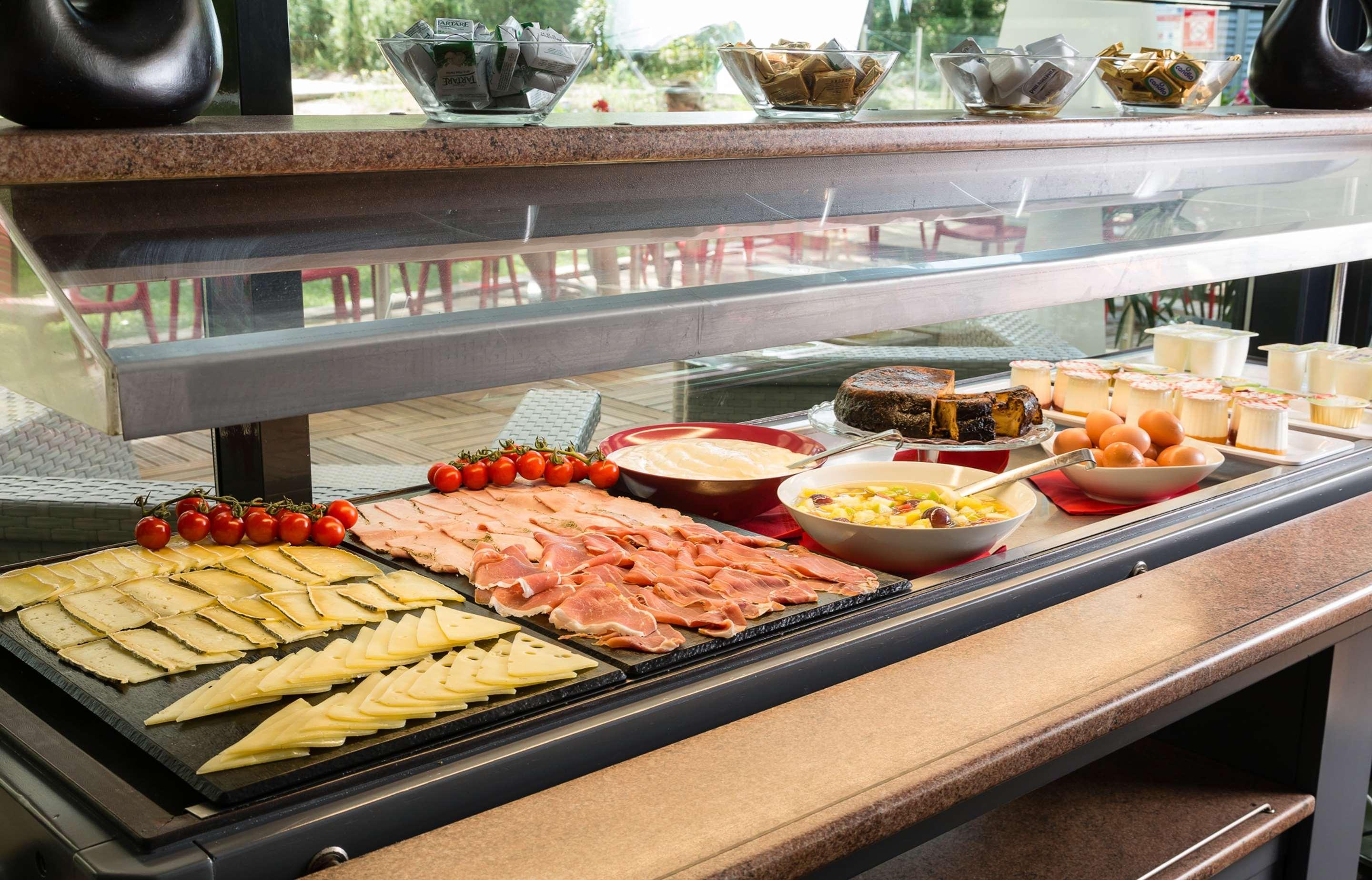 Mercure Aix-En-Provence La Duranne Gare Tgv Zewnętrze zdjęcie