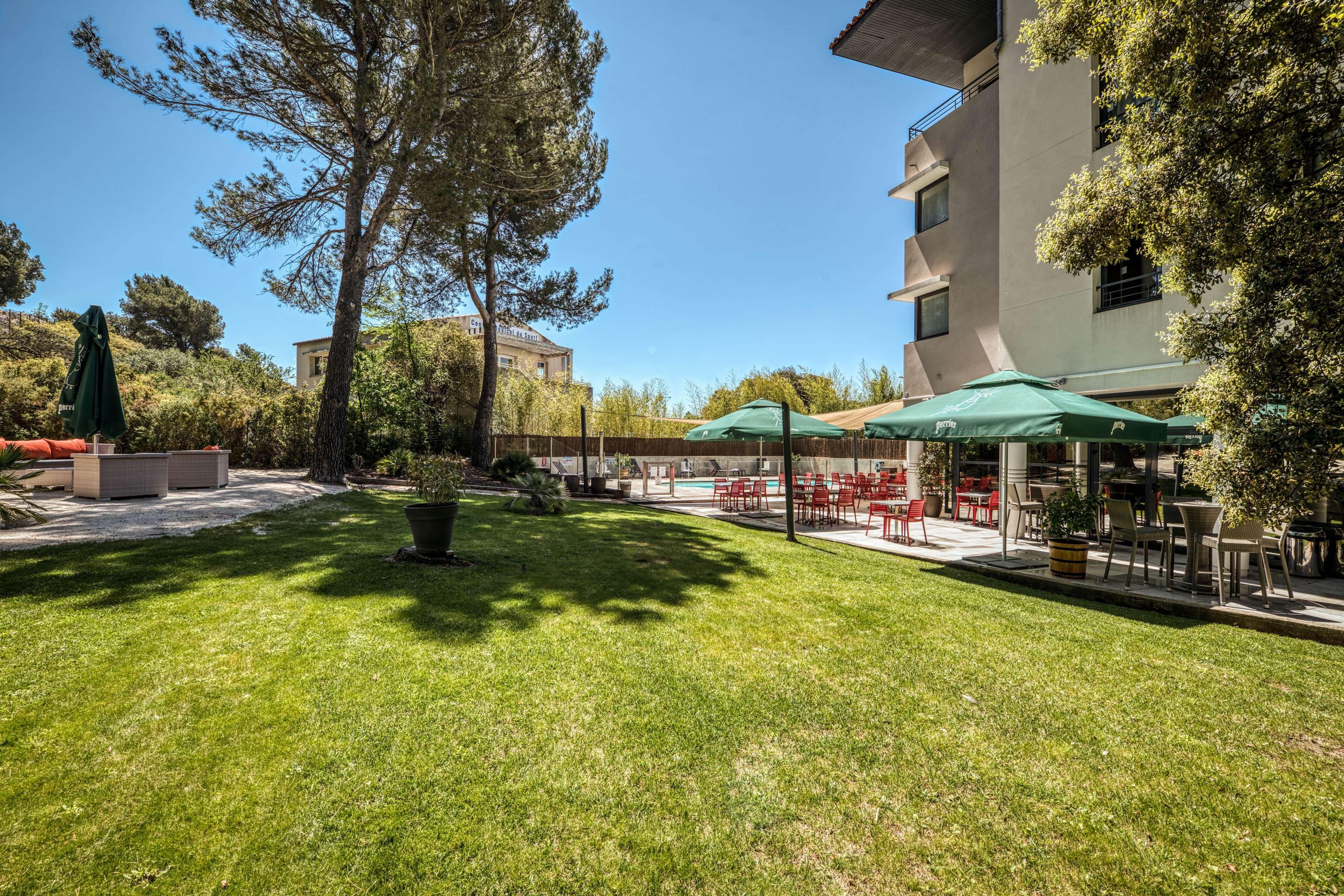 Mercure Aix-En-Provence La Duranne Gare Tgv Zewnętrze zdjęcie