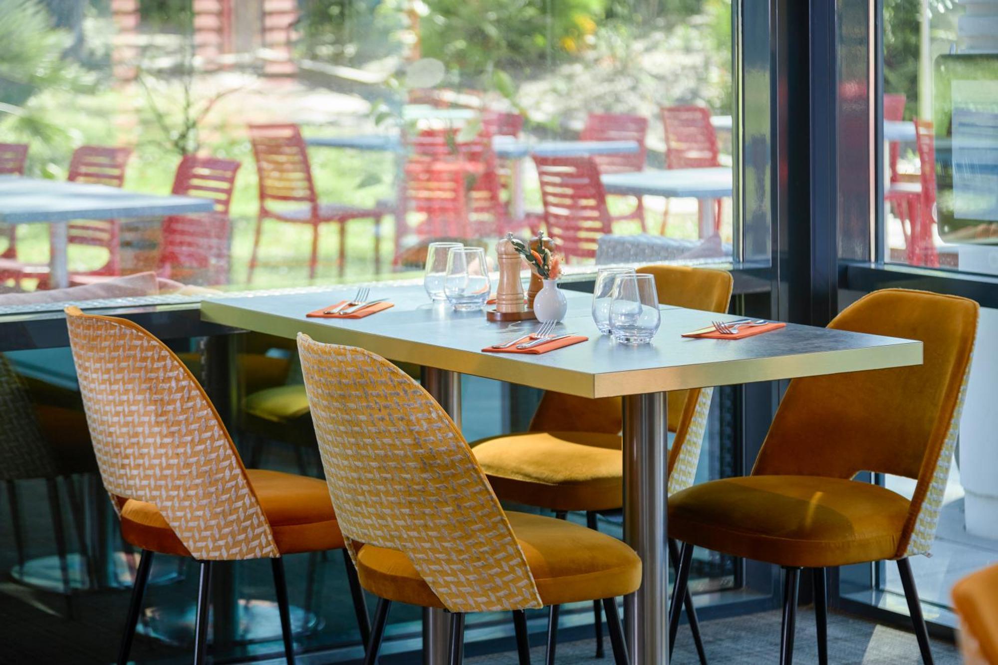 Mercure Aix-En-Provence La Duranne Gare Tgv Zewnętrze zdjęcie