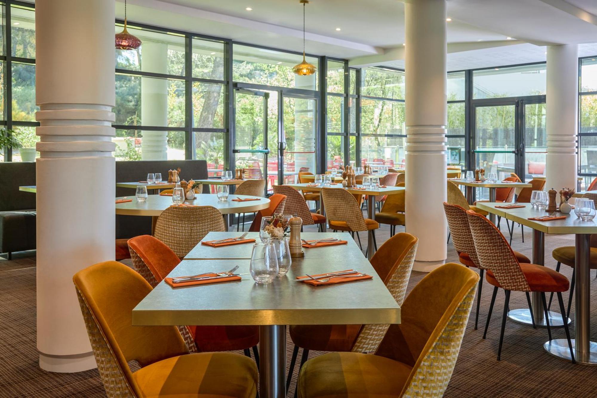 Mercure Aix-En-Provence La Duranne Gare Tgv Zewnętrze zdjęcie
