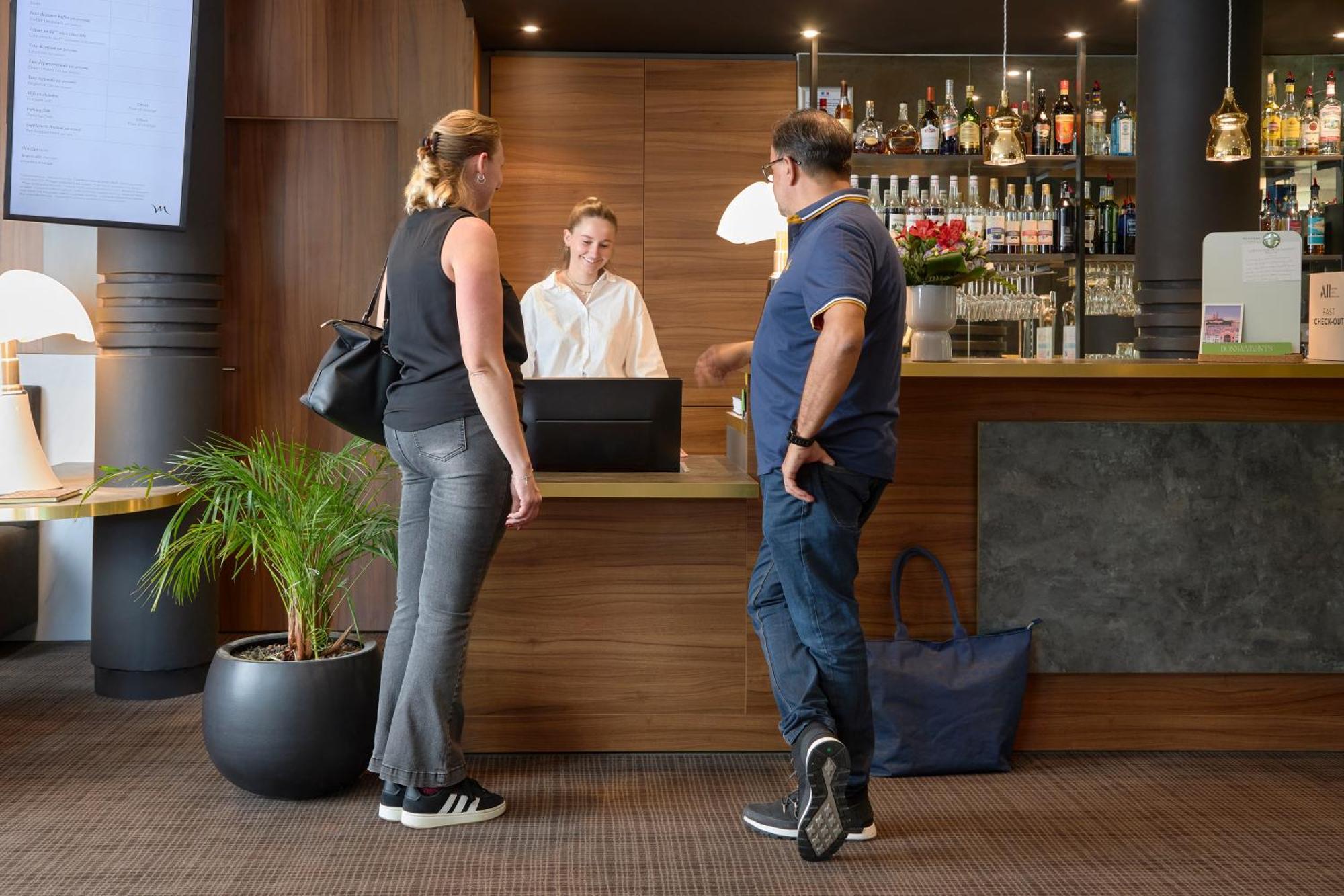 Mercure Aix-En-Provence La Duranne Gare Tgv Zewnętrze zdjęcie