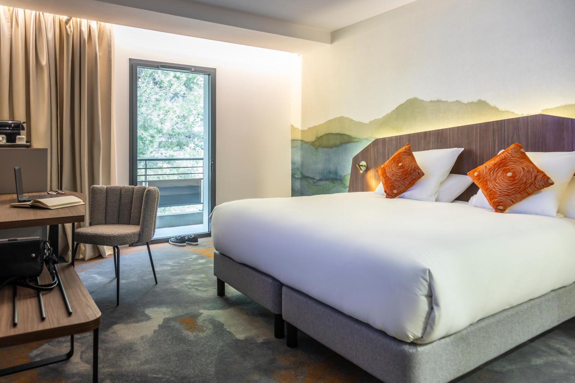 Mercure Aix-En-Provence La Duranne Gare Tgv Zewnętrze zdjęcie